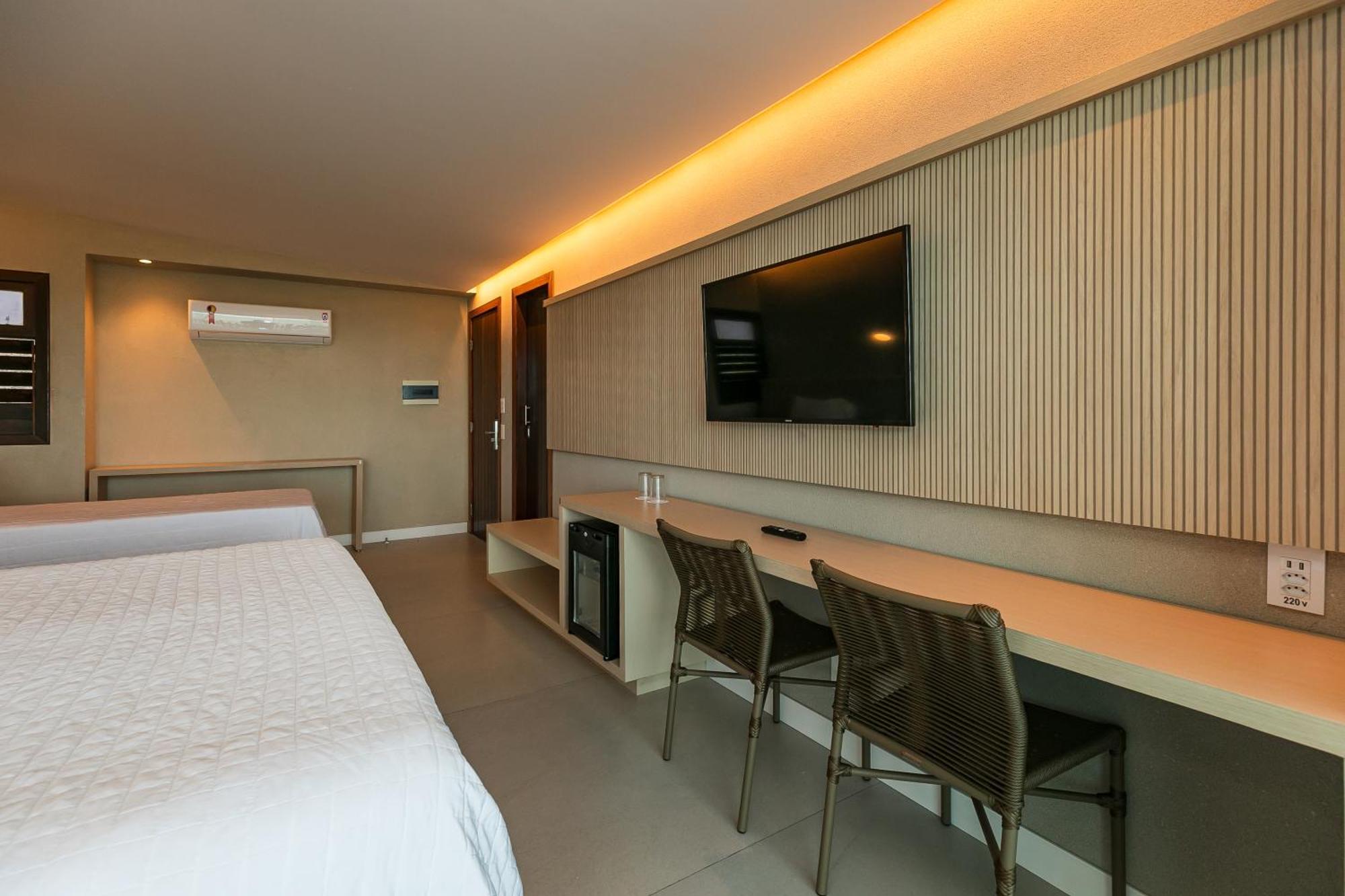 Ocean Palace All Inclusive Premium Natal Exterior foto A room at the hotel